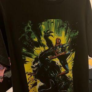 KithxMarvel collab vintage tee. Worn a few times but still looks brand new